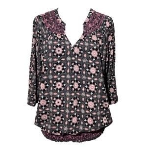 Lucky Brand Circle Diamond Smocked Blouse Women's Size Large Stretch Knit Boho